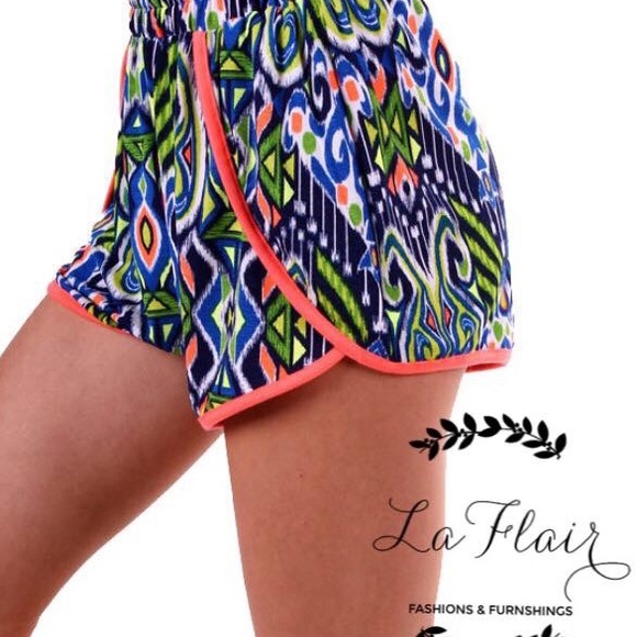 Tribal Print Shorts - Picture 2 of 3